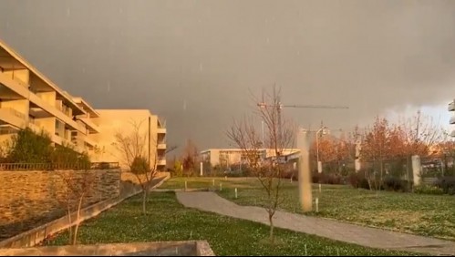 Tormenta eléctrica y granizos en la zona oriente de Santiago