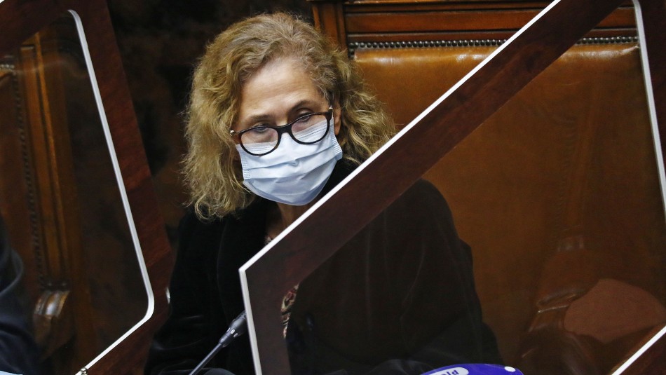 Adriana Muñoz Oposición llama al Gobierno a no recurrir al TC ni vetar el proyecto de retiro de fondos AFP