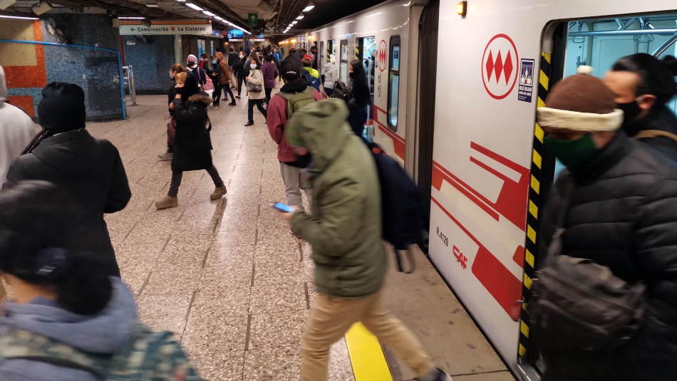 Levantamiento de cuarentenas en RM: ¿Qué pasa si mi trabajo está en una comuna en transición? Trabajos en cuarentena