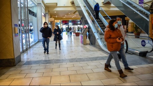Malls preparan para su reapertura con cámaras térmicas y sanitizadores