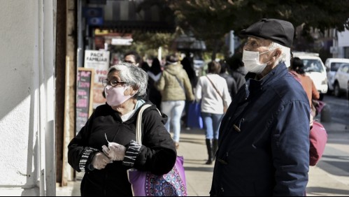 Mayores de 75 años ya pueden salir a las calles: 'Estar tanto tiempo en cuarentena es muy difícil'