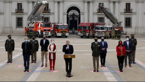 Presidente Piñera promulga ley que endurece sanciones para quienes agredan a bomberos en servicio