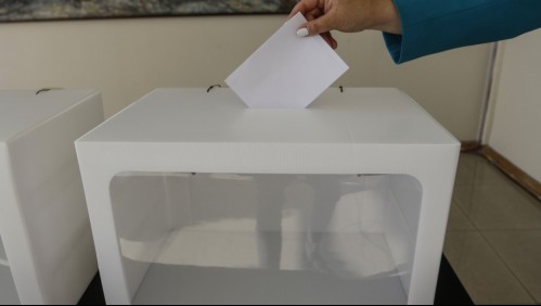 Gobierno plantea que alcaldes podrían postularse en otras comunas tras ley de límite a la reelección