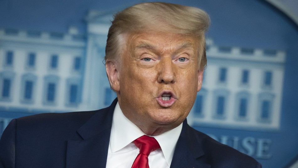Trump vuelve atrás en su abordaje de la pandemia de coronavirus en redes sociales Trump vuelve atrás en su abordaje de la pandemia de coronavirus en redes sociales