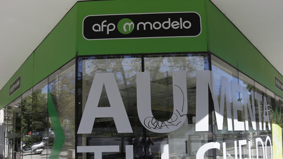 AFP Modelo AFP Modelo explica por qué solicita foto de la cédula de identidad en formulario para retiro del 10%