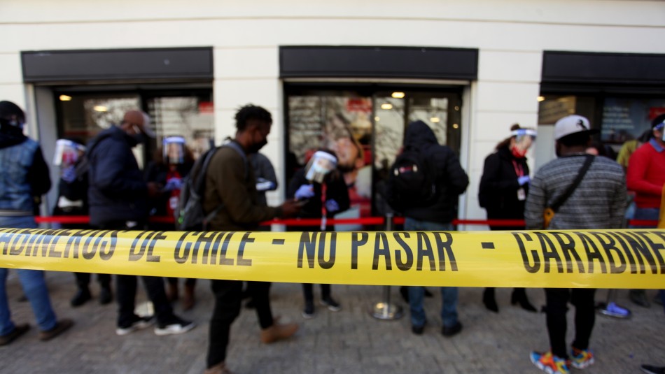 RETIRO DEL 10 AFP Nuevamente se registran extensas filas en sucursales de AFP y Registro Civil por retiro del 10%