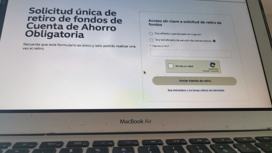 Usuario denuncia falla en retiro de fondos en página web de una AFP Afiliado no pudo solicitar el retiro de su 10% porque alguien ya lo había hecho por él