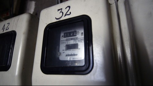 Ministerio de Energía suspende cobro adicional de 'horas punta' en las cuentas de luz