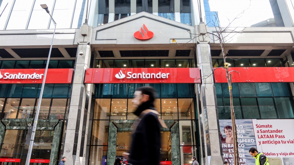 Banco Santander Banco Santander habilita producto especial para retiro de fondos AFP.