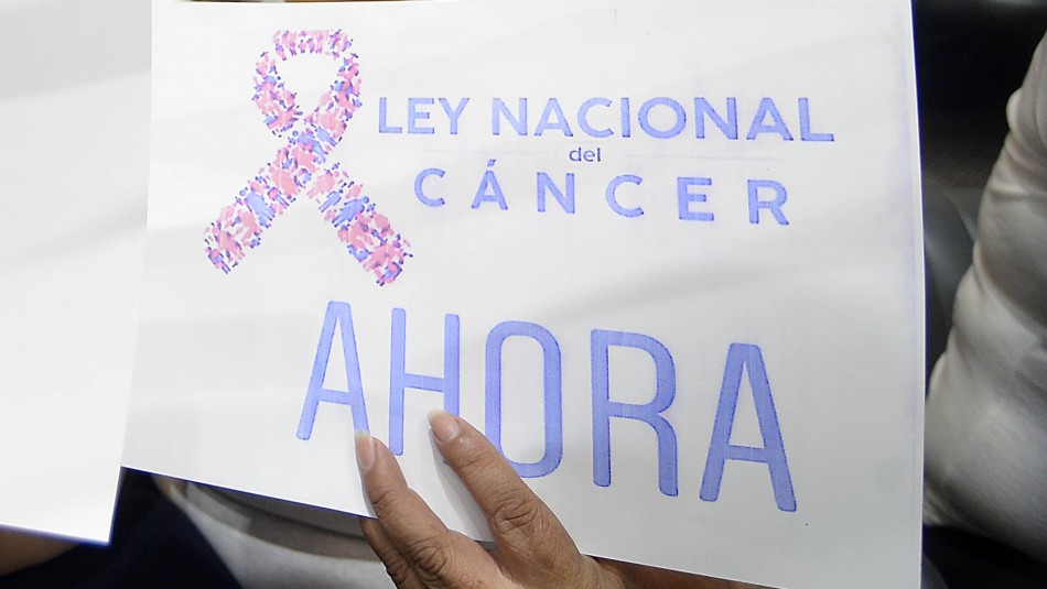 Imagen referencial de archivo Congreso despacha Ley Nacional del Cáncer: Quedó lista para ser promulgada