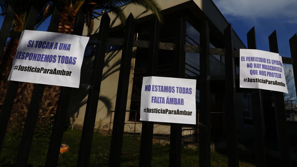 Caso Ámbar Cornejo Padre de Ámbar se querella contra la madre de la joven en calidad de