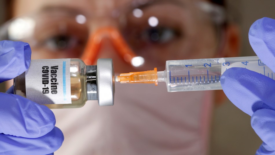 Vacuna contra el coronavirus: Experto dice que es clave probarla entre ancianos y minorías raciales Vacuna contra el coronavirus: Experto dice que es clave probarla entre ancianos y minorías raciales