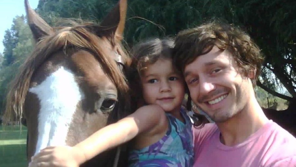 Benjamín Vicuña y su hija Blanca Benjamín Vicuña comparte mensaje recordando a su fallecida hija Blanca: