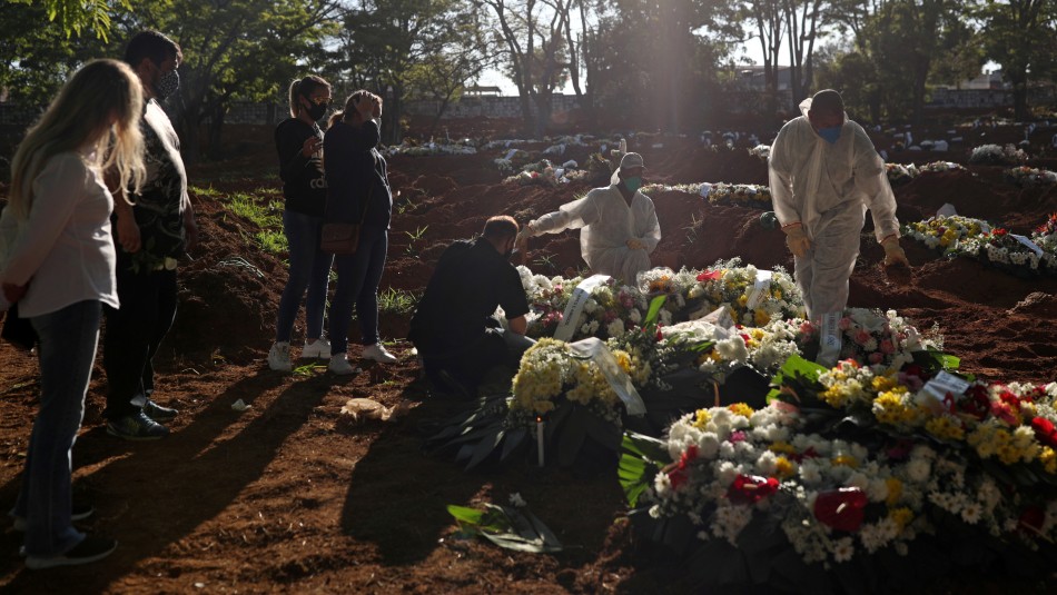 Sao Paulo, Brasil. Información oficial: Brasil supera los 100.000 muertos por coronavirus