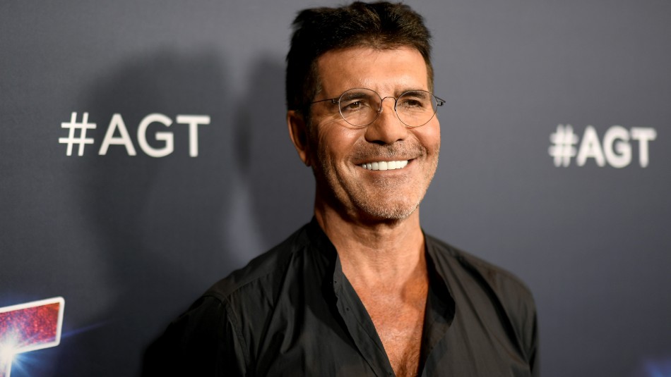 Simon Cowell sufrió serio accidente que lo dejó con la espalda fracturada Simon Cowell sufrió serio accidente que lo dejó con la espalda fracturada