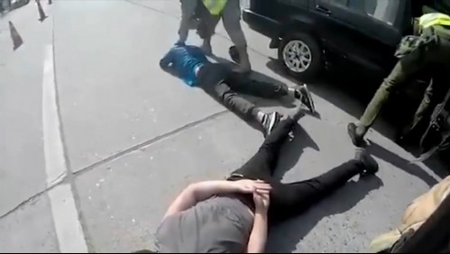 Sujetos son detenidos por eludir fiscalización y arremeter contra carabineros y militares