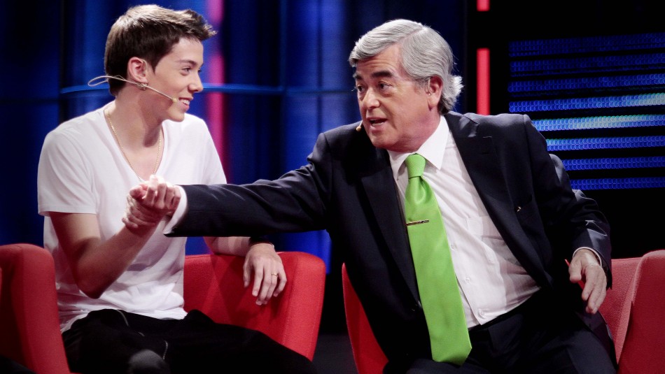 Hernán Calderón denuncia haber sido atacado por su hijo: Presenta un corte en la mano Hernán Calderón denuncia haber sido atacado por su hijo: Presenta un corte en la mano