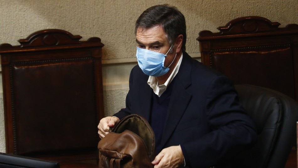 CDE anuncia querella contra senador Ossandón por supuesto tráfico de influencias CDE anuncia querella contra senador Ossandón por supuesto tráfico de influencias