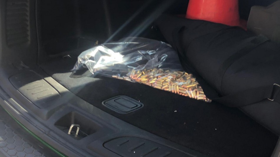 Encuentran armas y droga en allanamiento a vivienda de Hernán Calderón Jr. Encuentran armas y droga en allanamiento a vivienda de Hernán Calderón Jr.