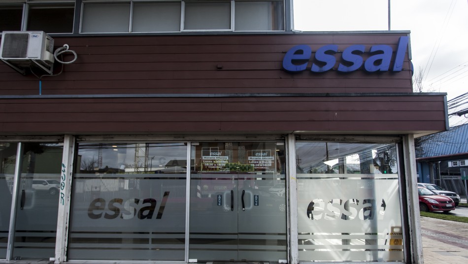 Aplican millonaria multa a Essal por corte de agua potable en Osorno Aplican millonaria multa a Essal por corte de agua potable en Osorno