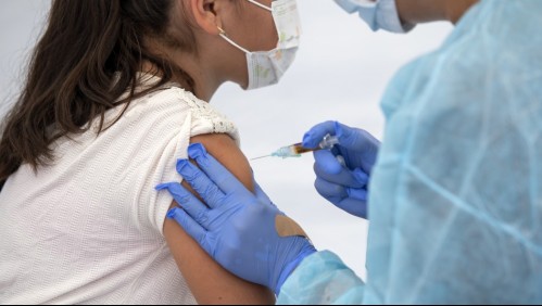 Argentina producirá vacuna contra el coronavirus de la Universidad de Oxford para Sudamérica