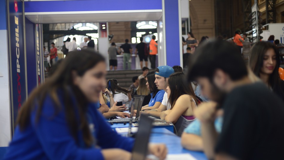 suspension cuotas CAE Gobierno confirma proyecto que suspende 3 cuotas del CAE por la pandemia