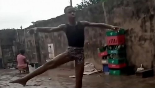 Niño de 11 años de Nigeria gana beca para estudiar ballet en Nueva York tras video viral