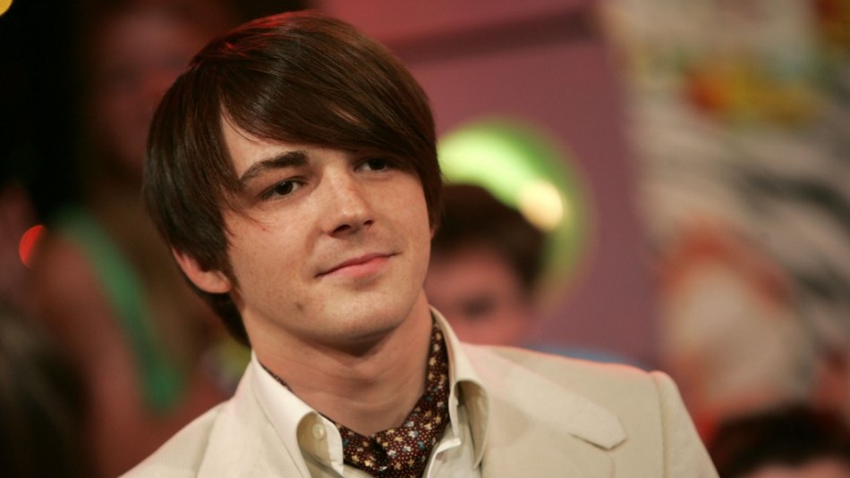 Expareja de Drake Bell lo acusa de violencia física y verbal Expareja de Drake Bell lo acusa de violencia física y verbal