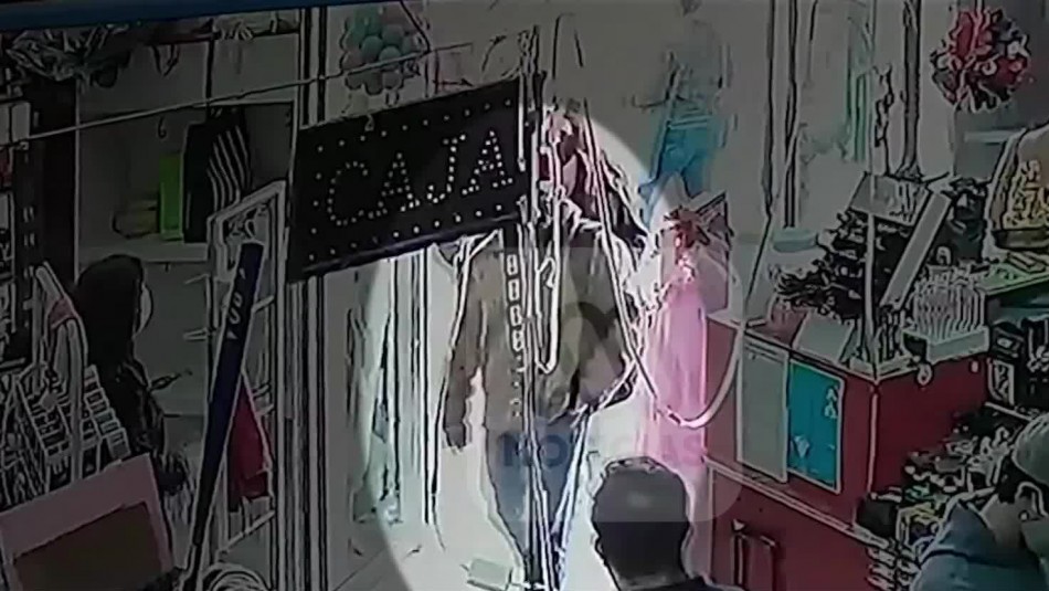 Registros inéditos muestran a madre de Ámbar y a Bustamante tras desaparición de la menor Registros inéditos muestran a madre de Ámbar y a Bustamante tras desaparición de la menor