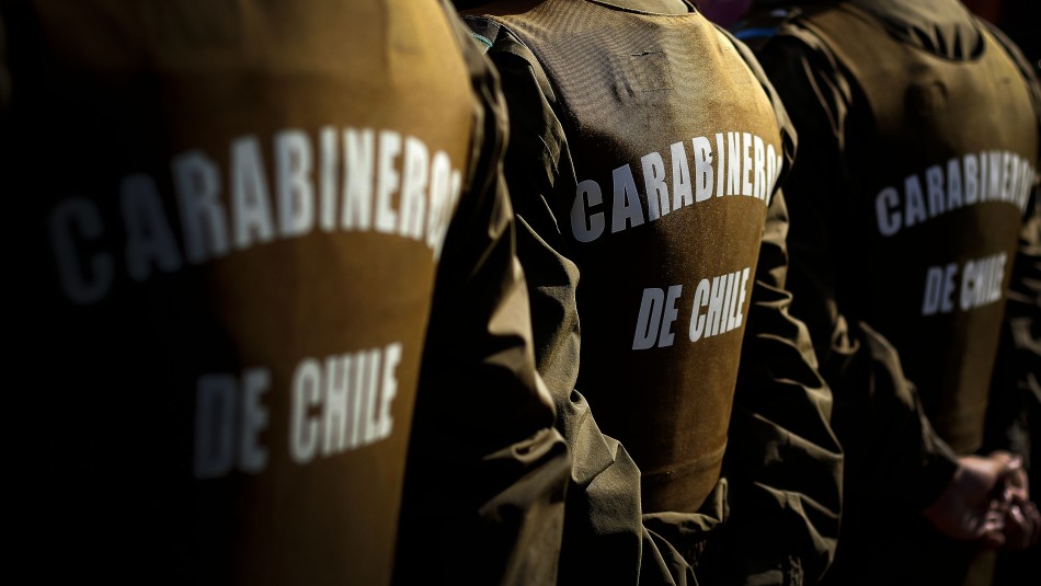 Caso Fabiola Campillai: Dos carabineros son desvinculados por no prestar ayuda ni investigar Caso Fabiola Campillai: Dos carabineros son desvinculados por no prestar ayuda ni investigar