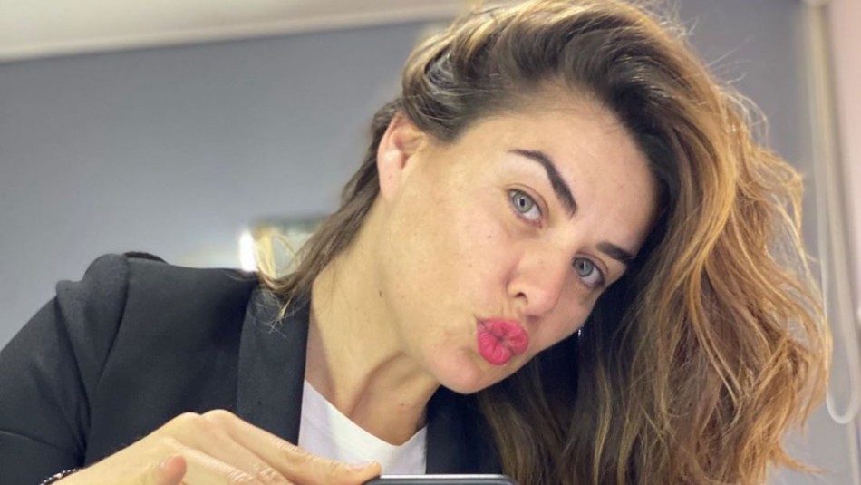 Ingrid Cruz Ingrid Cruz comparte sexy fotografía en las grabaciones de la teleserie