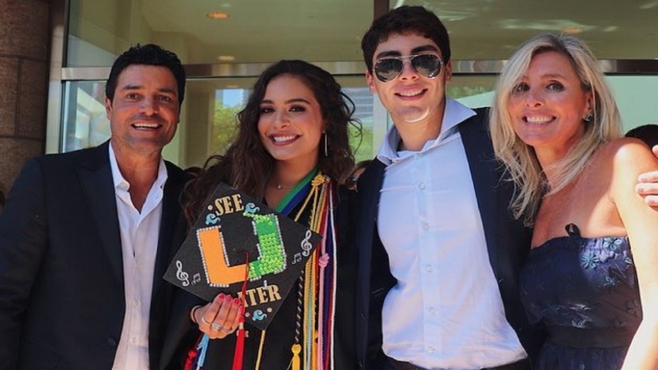 Los hijos de Chayanne publican fotos en la playa y los fans le preguntan por la cuarentena Los hijos de Chayanne publican fotos en la playa y los fans le preguntan por la cuarentena