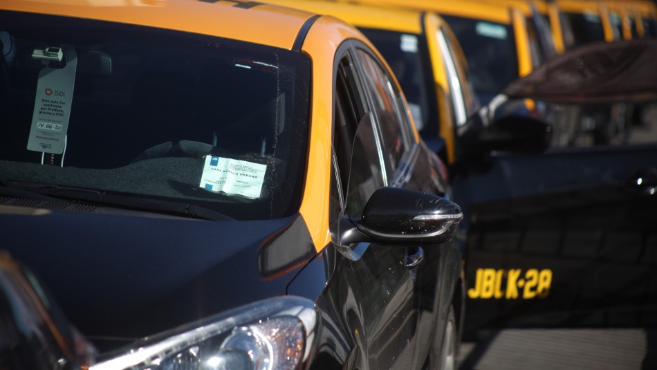 Bono para taxistas y transportistas: Conoce el monto y condiciones del beneficio Bono para taxistas