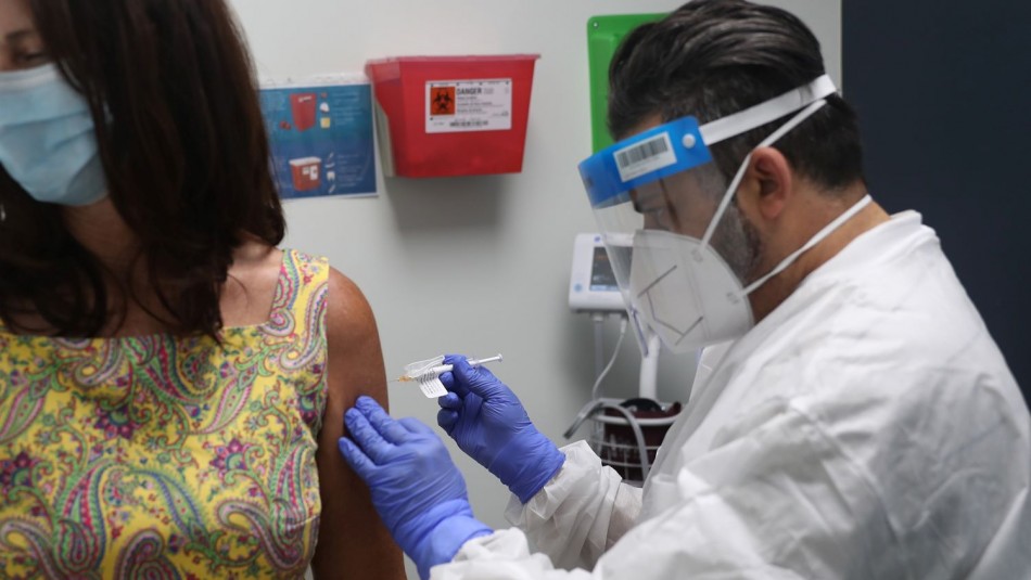 Ministro Paris y vacuna contra coronavirus en Chile: Ministro Paris y vacuna contra coronavirus en Chile: