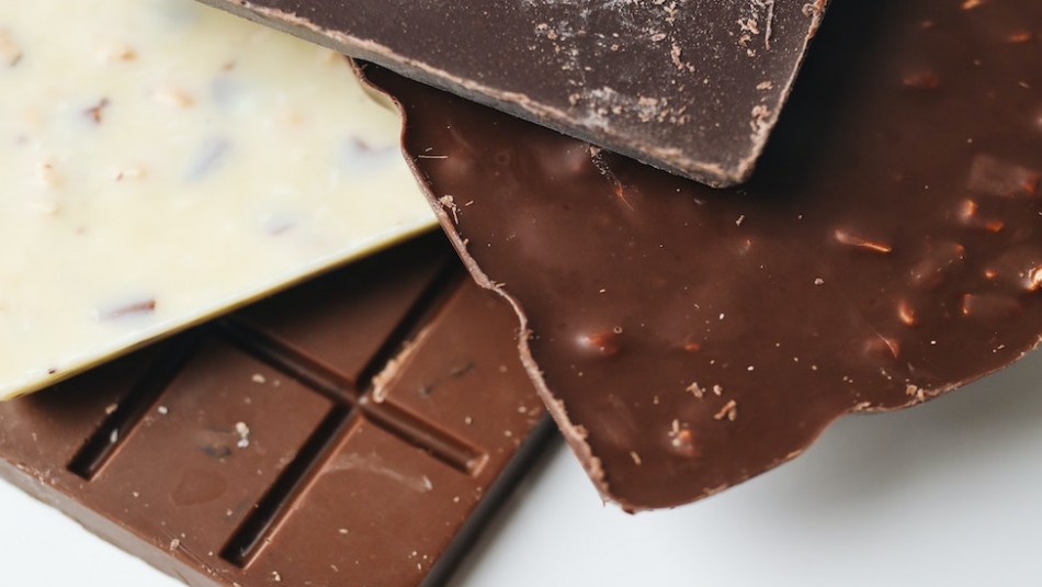 Estudio indica que comer chocolate tres veces a la semana podría ser bueno para el corazón Estudio indica que comer chocolate tres veces a la semana podría ser bueno para el corazón