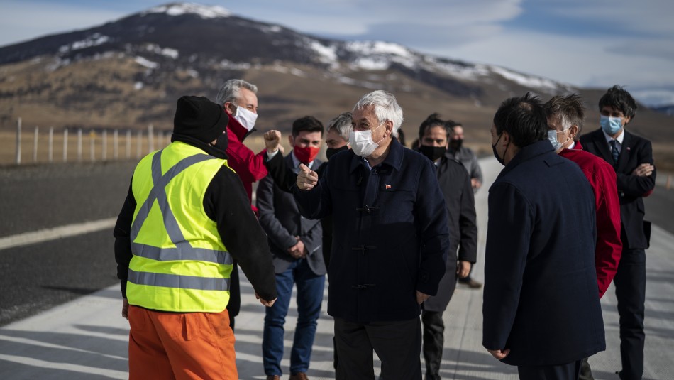 Piñera promulga ley que crea nuevo Estatuto Antártico: Piñera promulga ley que crea nuevo Estatuto Antártico: