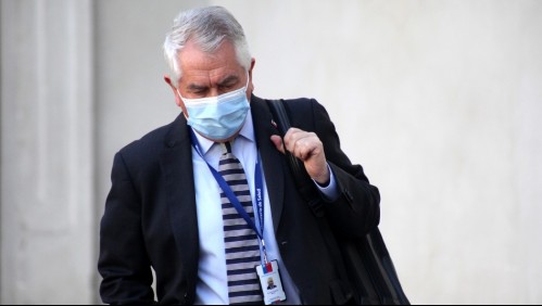 Paris aclara que eventual retorno a clases no se compara con apertura de colegios por plebiscito