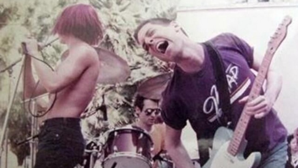 Muere Jack Sherman: El primer guitarrista que tuvieron los Red Hot Chili Peppers Muere Jack Sherman: El primer guitarrista que tuvieron los Red Hot Chili Peppers