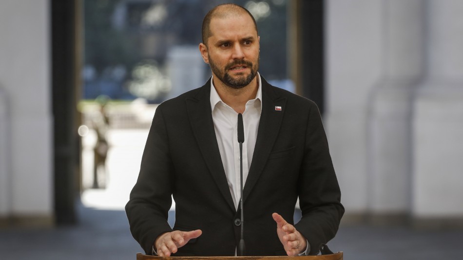 Jaime Bellolio Gobierno se querella por ataque que dejó a niña de 9 años herida a bala en La Araucanía
