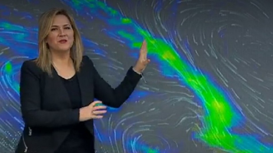 Michelle Adam. Michelle Adam debuta en Meganoticias y anticipa lluvia para este martes en Santiago