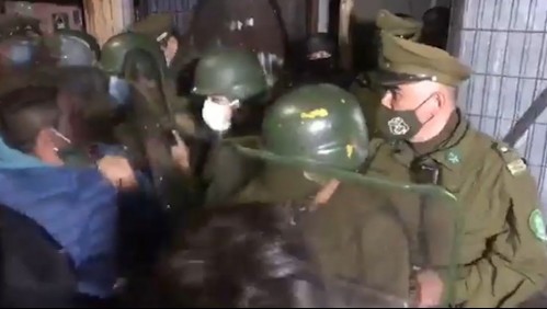 Intentan linchar a sujeto acusado de abusar de tres menores en San Francisco de Mostazal