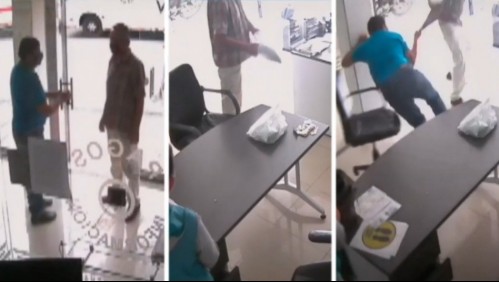 Utilizó un plátano como 'arma' para robar una funeraria