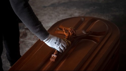 Mujer que fue declarada muerta despertó en funeraria: 'Estaban a punto de embalsamarla'