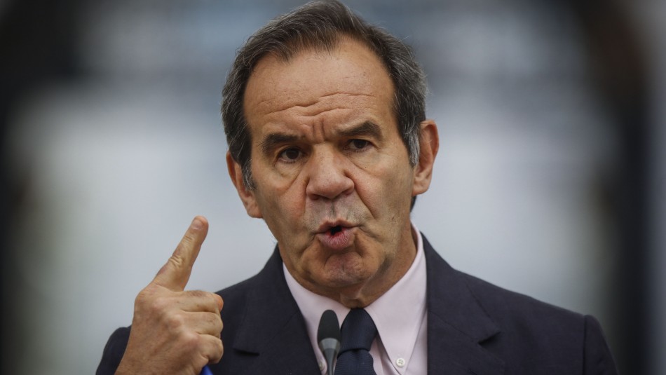 Andrés Allamand Gobierno busca que visas de trabajo sean dadas por Cancillería en el extranjero