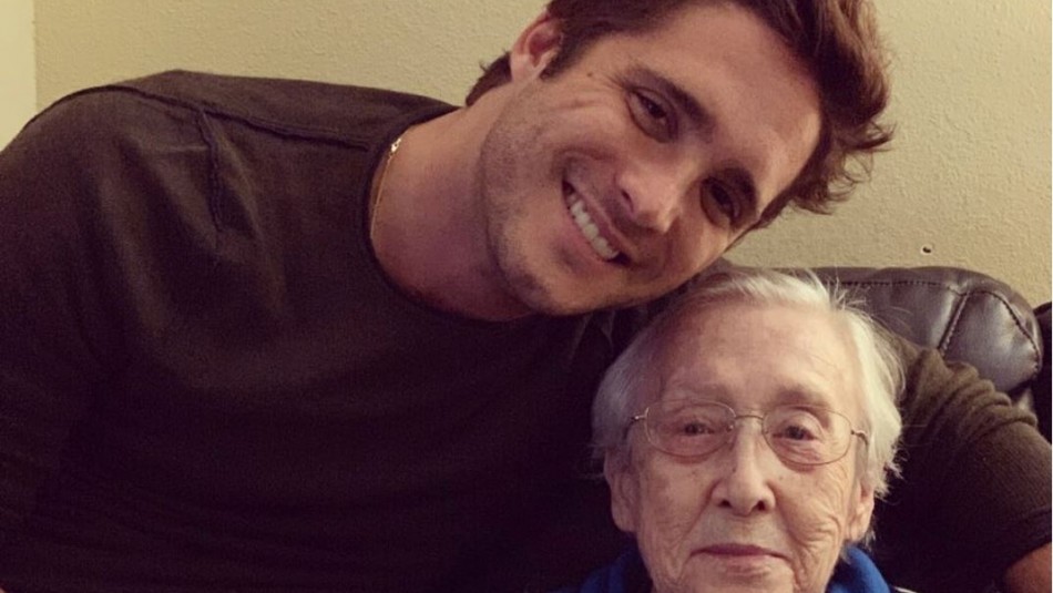 La tristeza de Diego Boneta tras la muerte de su abuela: La tristeza de Diego Boneta tras la muerte de su abuela: