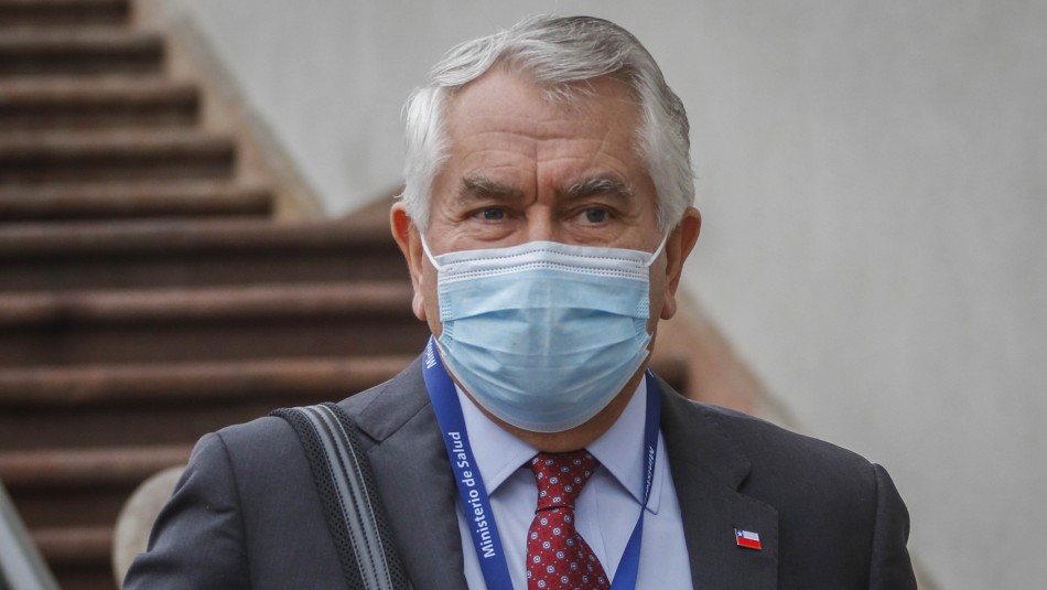 Enrique Paris Balance coronavirus: Minsal confirma 32 muertos y cifra total bordea los 11.000 fallecidos