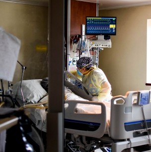 Buenos Aires aprueba ley para que pacientes graves de coronavirus no mueran solos