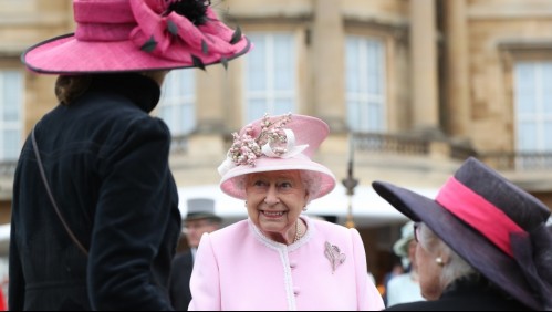 Los motivos por los cuales la Reina Isabel ll no regresará al palacio de Buckingham hasta 2021