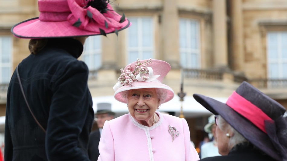 Los motivos por los cuales la Reina Isabel ll no regresará al palacio de Buckingham hasta 2021 Los motivos por los cuales la Reina Isabel ll no regresará al palacio de Buckingham hasta 2021