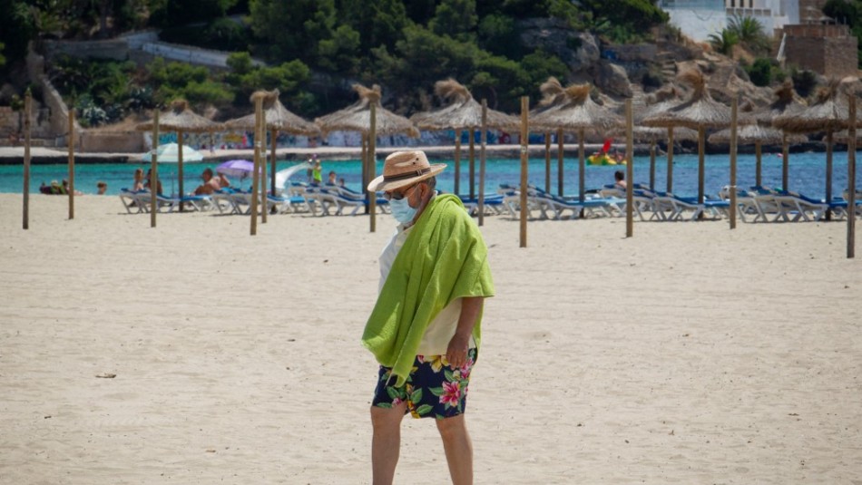 Isla brasileña recibirá solo a turistas que hayan tenido coronavirus Isla brasileña recibirá solo a turistas que hayan tenido coronavirus